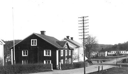Apoteket i Kisa ca 1900. Har även varit emigrantbyrå.  Foto: Kinda Lokalhistoriska arkiv