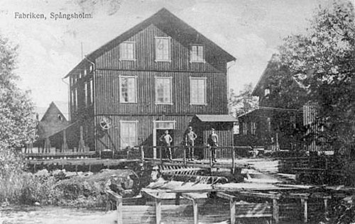 Den första fabriksbyggnaden som Per Stenman uppförde och tog i bruk 1897.