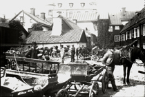 Westmanska gården vid Stora Torget i Linköping, 1890-tal. Bild: Didrik von Essen/Östergötlands museum